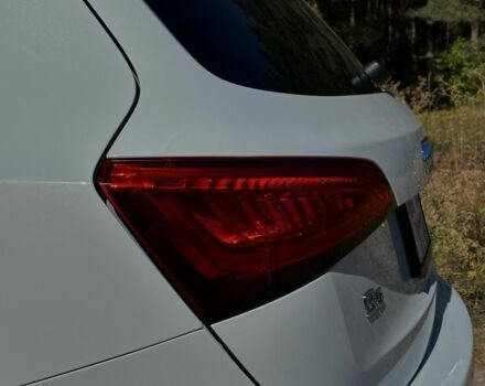 Белый Ауди Ку 5, объемом двигателя 2 л и пробегом 173 тыс. км за 19100 $, фото 13 на Automoto.ua