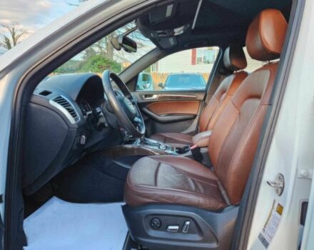 Белый Ауди Ку 5, объемом двигателя 2 л и пробегом 87 тыс. км за 4000 $, фото 8 на Automoto.ua