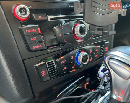 Белый Ауди Ку 5, объемом двигателя 1.98 л и пробегом 144 тыс. км за 14500 $, фото 13 на Automoto.ua