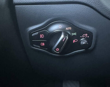 Белый Ауди Ку 5, объемом двигателя 1.98 л и пробегом 240 тыс. км за 15800 $, фото 23 на Automoto.ua