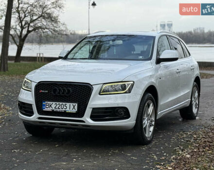 Білий Ауді Ку 5, об'ємом двигуна 3 л та пробігом 181 тис. км за 18999 $, фото 4 на Automoto.ua