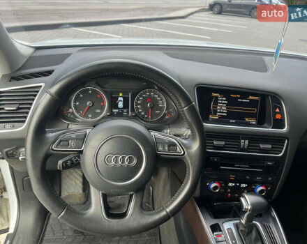 Белый Ауди Ку 5, объемом двигателя 3 л и пробегом 209 тыс. км за 21000 $, фото 23 на Automoto.ua