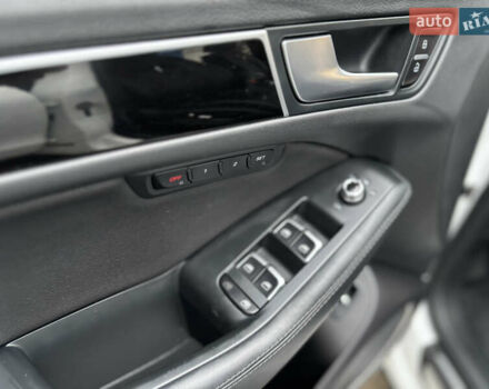 Белый Ауди Ку 5, объемом двигателя 2.97 л и пробегом 120 тыс. км за 23000 $, фото 24 на Automoto.ua