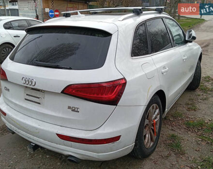 Белый Ауди Ку 5, объемом двигателя 2 л и пробегом 223 тыс. км за 9999 $, фото 1 на Automoto.ua