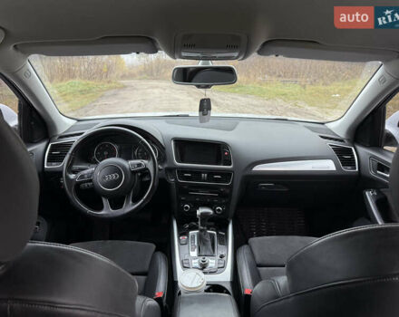 Білий Ауді Ку 5, об'ємом двигуна 1.97 л та пробігом 254 тис. км за 18600 $, фото 22 на Automoto.ua