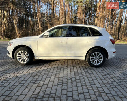 Белый Ауди Ку 5, объемом двигателя 2 л и пробегом 185 тыс. км за 11200 $, фото 5 на Automoto.ua