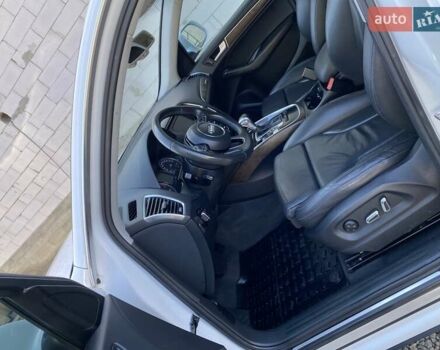 Белый Ауди Ку 5, объемом двигателя 0 л и пробегом 271 тыс. км за 14550 $, фото 68 на Automoto.ua