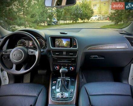 Белый Ауди Ку 5, объемом двигателя 1.98 л и пробегом 230 тыс. км за 19500 $, фото 63 на Automoto.ua