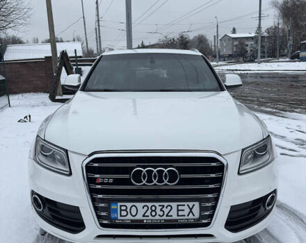 Белый Ауди Ку 5, объемом двигателя 2 л и пробегом 150 тыс. км за 17000 $, фото 2 на Automoto.ua