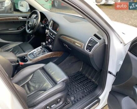 Білий Ауді Ку 5, об'ємом двигуна 1.98 л та пробігом 271 тис. км за 14550 $, фото 68 на Automoto.ua