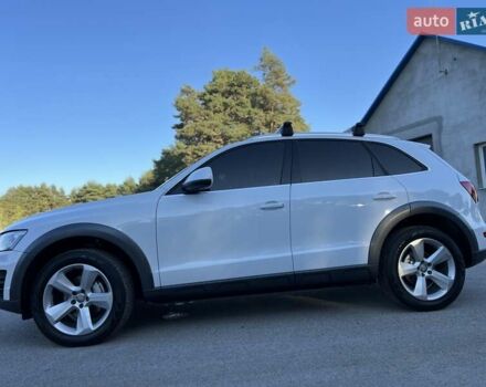 Белый Ауди Ку 5, объемом двигателя 1.97 л и пробегом 254 тыс. км за 18800 $, фото 21 на Automoto.ua