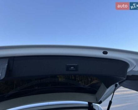 Белый Ауди Ку 5, объемом двигателя 1.97 л и пробегом 254 тыс. км за 18800 $, фото 121 на Automoto.ua