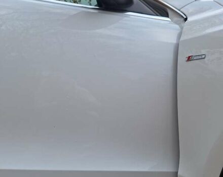 Белый Ауди Ку 5, объемом двигателя 1.97 л и пробегом 160 тыс. км за 24499 $, фото 8 на Automoto.ua