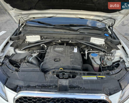 Белый Ауди Ку 5, объемом двигателя 1.98 л и пробегом 144 тыс. км за 14500 $, фото 3 на Automoto.ua