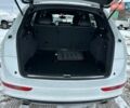 Белый Ауди Ку 5, объемом двигателя 2.97 л и пробегом 189 тыс. км за 3000 $, фото 27 на Automoto.ua