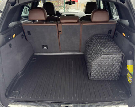 Белый Ауди Ку 5, объемом двигателя 2 л и пробегом 150 тыс. км за 17000 $, фото 22 на Automoto.ua