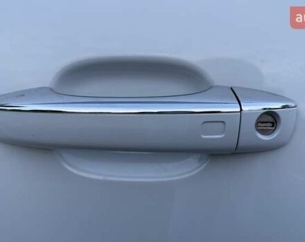 Білий Ауді Ку 5, об'ємом двигуна 1.98 л та пробігом 161 тис. км за 18500 $, фото 7 на Automoto.ua