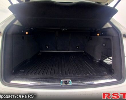 Ауди Ку 5 2014 в Львове на Automoto.ua Белый Ауди Ку 5, объемом двигателя 2 л и пробегом 173 тыс. км за 15155 $, фото 6 на Automoto.ua