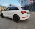Белый Ауди Ку 5, объемом двигателя 2 л и пробегом 213 тыс. км за 13000 $, фото 24 на Automoto.ua