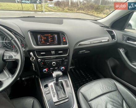 Білий Ауді Ку 5, об'ємом двигуна 2 л та пробігом 185 тис. км за 12200 $, фото 16 на Automoto.ua