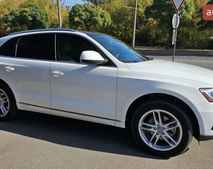 Белый Ауди Ку 5, объемом двигателя 1.98 л и пробегом 150 тыс. км за 16000 $, фото 11 на Automoto.ua