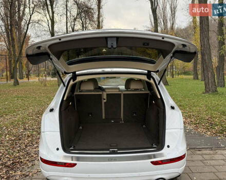 Білий Ауді Ку 5, об'ємом двигуна 3 л та пробігом 181 тис. км за 18999 $, фото 50 на Automoto.ua