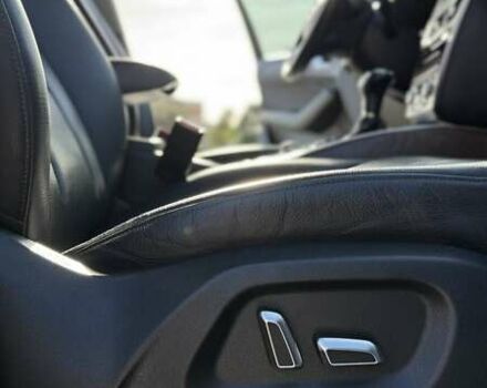 Білий Ауді Ку 5, об'ємом двигуна 1.98 л та пробігом 161 тис. км за 18500 $, фото 18 на Automoto.ua