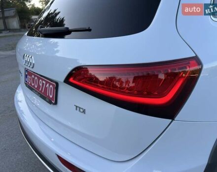 Белый Ауди Ку 5, объемом двигателя 1.97 л и пробегом 254 тыс. км за 18800 $, фото 54 на Automoto.ua