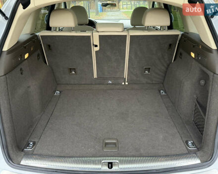 Білий Ауді Ку 5, об'ємом двигуна 3 л та пробігом 181 тис. км за 18999 $, фото 51 на Automoto.ua