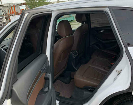 Ауди Ку 5 2014 в Львове на Automoto.ua Белый Ауди Ку 5, объемом двигателя 1.98 л и пробегом 116 тыс. км за 16500 $, фото 12 на Automoto.ua