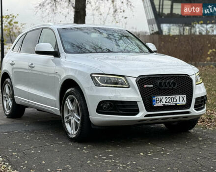 Білий Ауді Ку 5, об'ємом двигуна 3 л та пробігом 181 тис. км за 18999 $, фото 8 на Automoto.ua