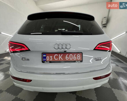 Белый Ауди Ку 5, объемом двигателя 2 л и пробегом 192 тыс. км за 14999 $, фото 188 на Automoto.ua