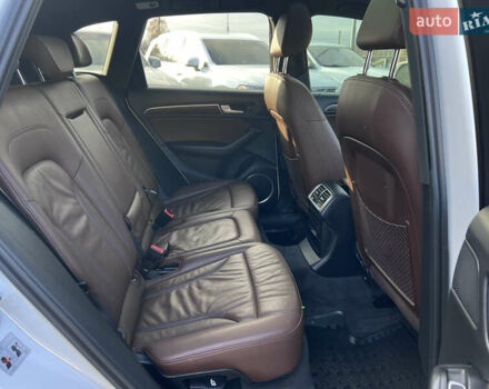 Білий Ауді Ку 5, об'ємом двигуна 1.98 л та пробігом 159 тис. км за 14490 $, фото 32 на Automoto.ua