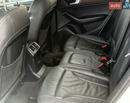 Білий Ауді Ку 5, об'ємом двигуна 2 л та пробігом 261 тис. км за 14499 $, фото 34 на Automoto.ua