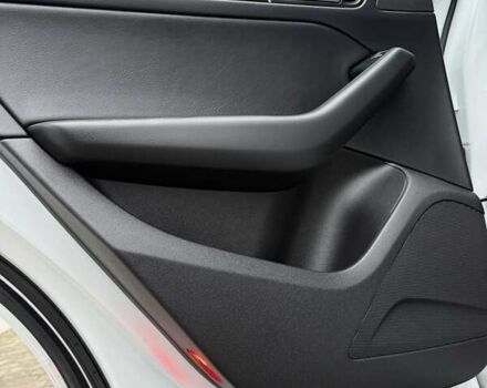 Білий Ауді Ку 5, об'ємом двигуна 1.98 л та пробігом 197 тис. км за 14999 $, фото 74 на Automoto.ua