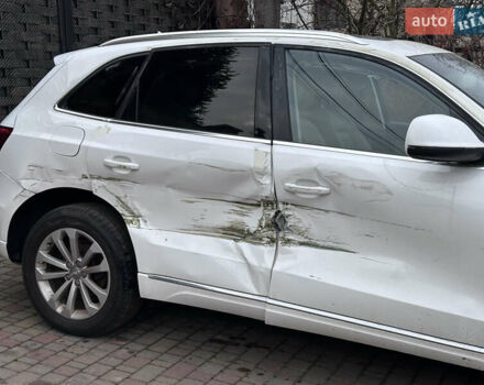 Белый Ауди Ку 5, объемом двигателя 1.98 л и пробегом 196 тыс. км за 8999 $, фото 6 на Automoto.ua