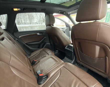 Белый Ауди Ку 5, объемом двигателя 2 л и пробегом 150 тыс. км за 17000 $, фото 24 на Automoto.ua