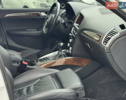 Белый Ауди Ку 5, объемом двигателя 3 л и пробегом 251 тыс. км за 16300 $, фото 19 на Automoto.ua