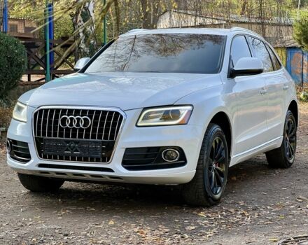 Белый Ауди Ку 5, объемом двигателя 2 л и пробегом 197 тыс. км за 12900 $, фото 4 на Automoto.ua