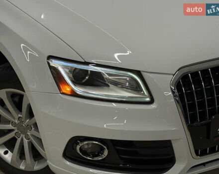 Белый Ауди Ку 5, объемом двигателя 2 л и пробегом 196 тыс. км за 15999 $, фото 6 на Automoto.ua