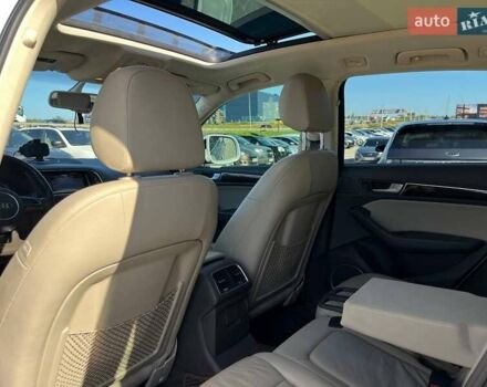 Белый Ауди Ку 5, объемом двигателя 3 л и пробегом 230 тыс. км за 16990 $, фото 25 на Automoto.ua