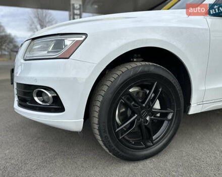 Білий Ауді Ку 5, об'ємом двигуна 2 л та пробігом 237 тис. км за 14250 $, фото 12 на Automoto.ua