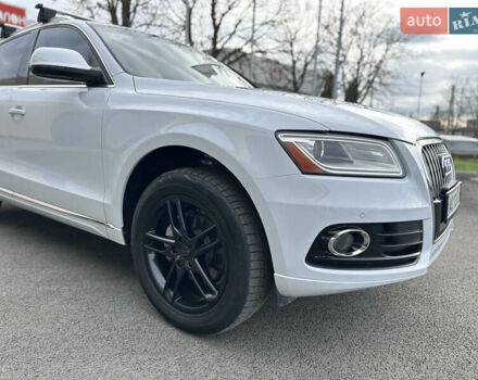 Білий Ауді Ку 5, об'ємом двигуна 2 л та пробігом 237 тис. км за 14250 $, фото 9 на Automoto.ua