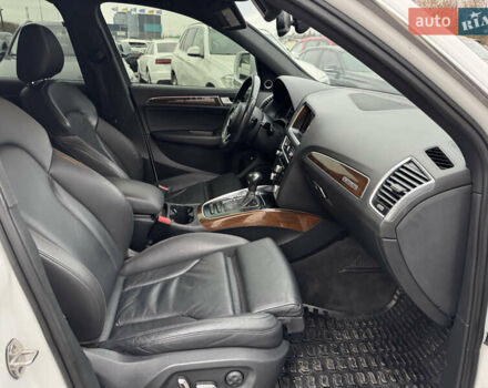 Белый Ауди Ку 5, объемом двигателя 3 л и пробегом 251 тыс. км за 16300 $, фото 20 на Automoto.ua