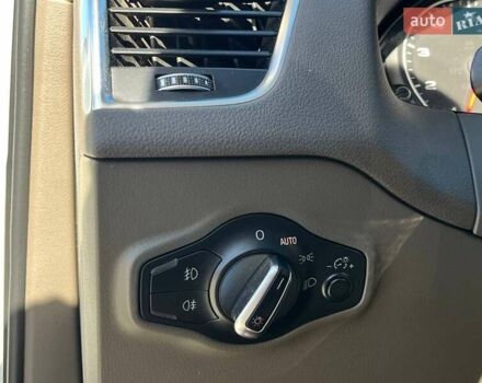 Белый Ауди Ку 5, объемом двигателя 3 л и пробегом 230 тыс. км за 16990 $, фото 37 на Automoto.ua