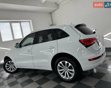Белый Ауди Ку 5, объемом двигателя 2 л и пробегом 192 тыс. км за 14999 $, фото 16 на Automoto.ua
