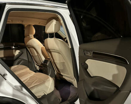 Білий Ауді Ку 5, об'ємом двигуна 2 л та пробігом 250 тис. км за 14000 $, фото 20 на Automoto.ua