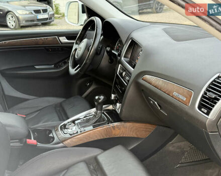 Белый Ауди Ку 5, объемом двигателя 2 л и пробегом 261 тыс. км за 14999 $, фото 21 на Automoto.ua