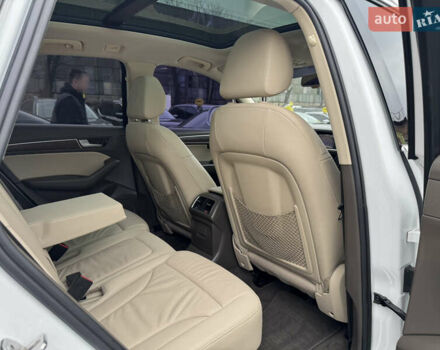 Білий Ауді Ку 5, об'ємом двигуна 1.98 л та пробігом 199 тис. км за 14900 $, фото 56 на Automoto.ua