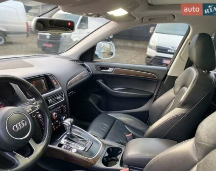 Білий Ауді Ку 5, об'ємом двигуна 1.98 л та пробігом 271 тис. км за 14550 $, фото 39 на Automoto.ua